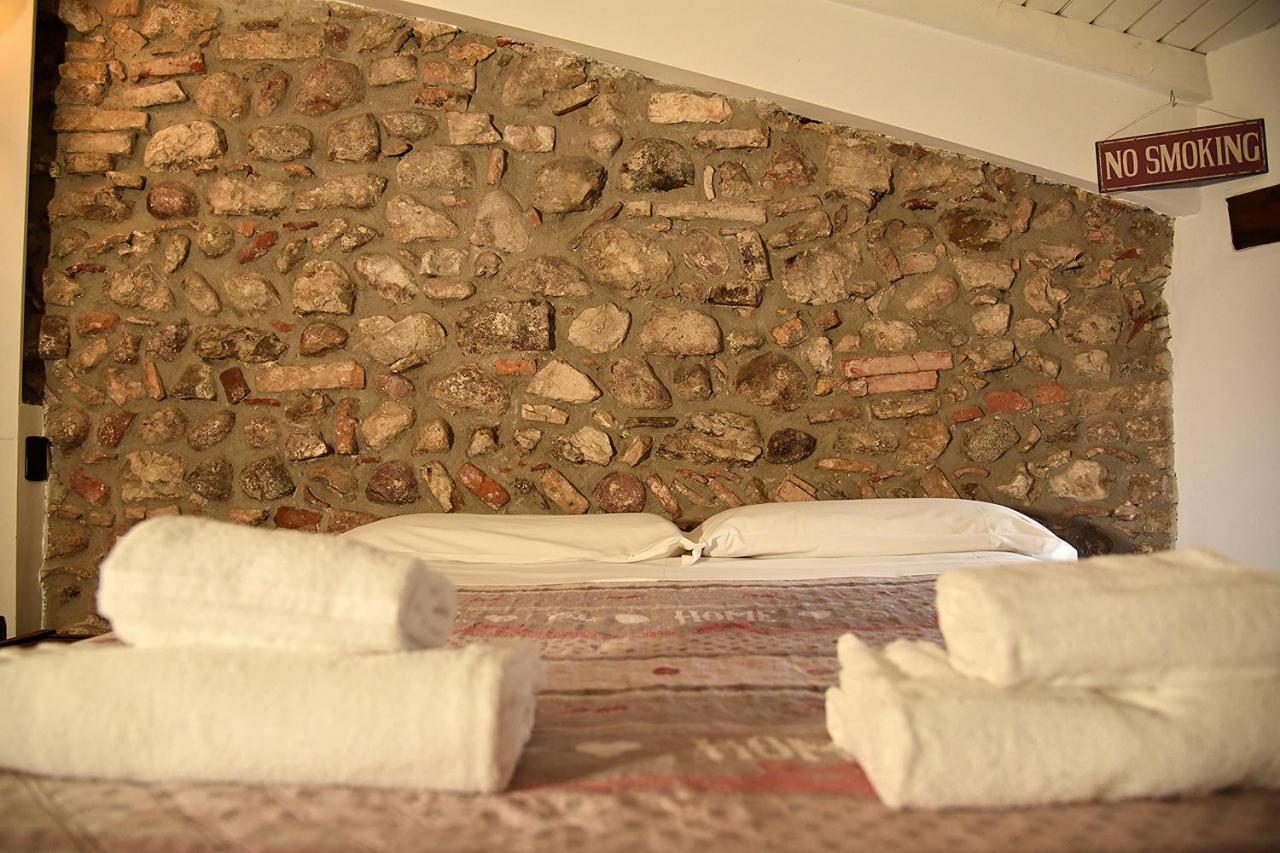 Bed and Breakfast Prigioni House Peschiera del Garda Exterior foto