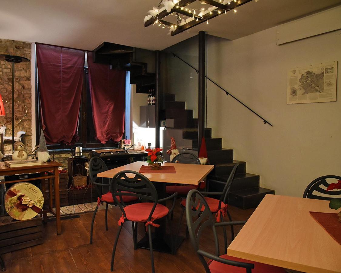 Bed and Breakfast Prigioni House Peschiera del Garda Exterior foto