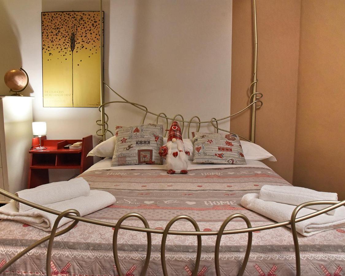 Bed and Breakfast Prigioni House Peschiera del Garda Exterior foto