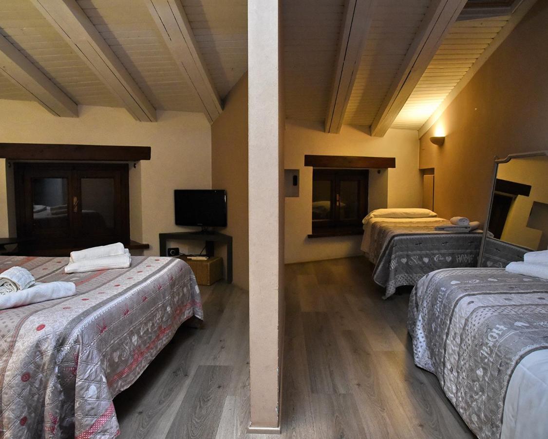 Bed and Breakfast Prigioni House Peschiera del Garda Exterior foto
