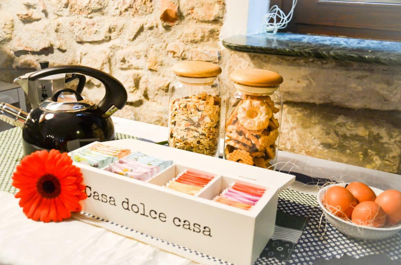 Bed and Breakfast Prigioni House Peschiera del Garda Exterior foto