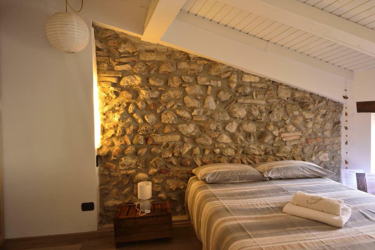 Bed and Breakfast Prigioni House Peschiera del Garda Exterior foto