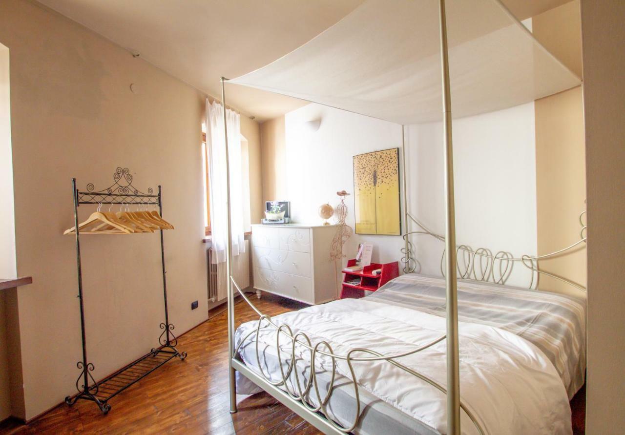 Bed and Breakfast Prigioni House Peschiera del Garda Exterior foto